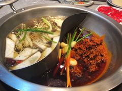 -沸炉重庆老火锅(军事博物馆店)