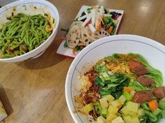 -秦君宝手擀菠菜面(金花路店)