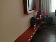 -麦新格精品酒店(上海浦东机场川沙迪士尼店)