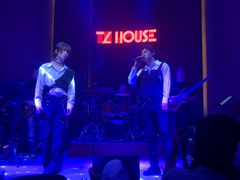 -TZ House音乐现场(来福士中心店)