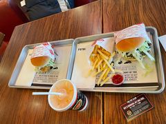 -FATBURGER 特富客汉堡(外交公寓店)