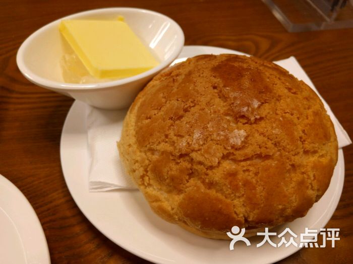 翠华餐厅(虹桥机场店)菠萝油图片 - 第2张