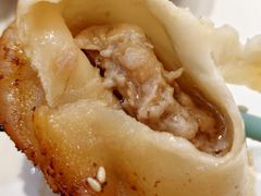 -小杨生煎(浦江欢乐颂店)