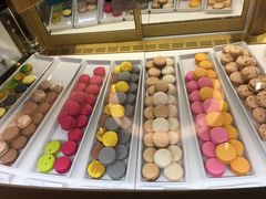 -PAUL LAFAYET 法式甜品(港汇广场店)