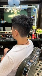 -海文先生国潮烫染男士理发馆