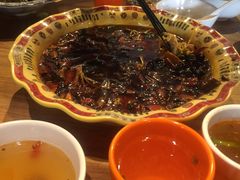 水煮肉片-山城遇宴·重庆江湖菜(五道口银谷大厦店)