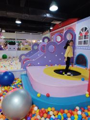 -蹦蹦乐园(南桥百联店)