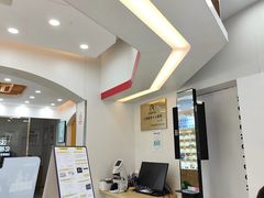 -亿视康青少儿眼镜(五官科店)