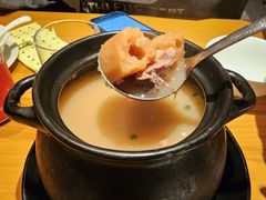-莲餐厅·湖北菜·潜江小龙虾店(愚园路店)