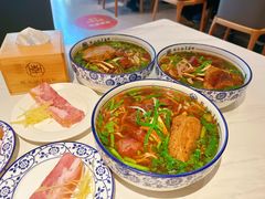 -镇南锅盖面馆(解放路店)