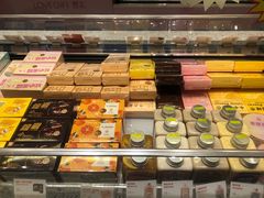 -LOVEGIFT爱礼(八佰伴店)