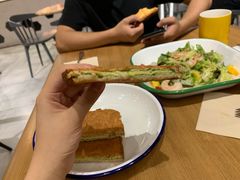 -HELLO 27 意面·沙拉·帕尼尼