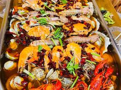 -老东镇啤酒屋海鲜加工·蒸汽海鲜·海鲜烧烤(台东店)