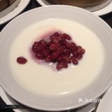 最后打卡一下还送了「红豆双皮奶」完美
