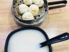 特色酱肉包-吃不亏特色包子(三峡广场店)