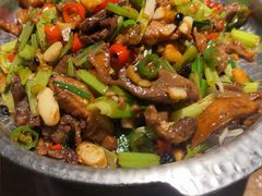 -95号酱骨·一块豆腐(展春园西路店)