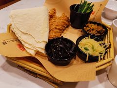 -丁里羊肉小镇(天鹅湖总店)