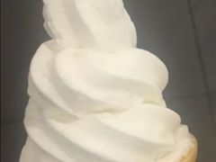圆筒冰淇淋-麦当劳(启迪香山店)