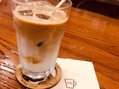 拿铁咖啡-HUG COFFEE(鼓楼店)