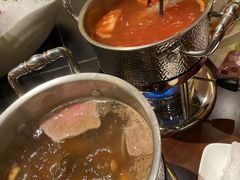 -余欢领鲜火锅(新街口店)