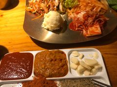 -7年8班朝鲜族非遗美食(三钢里店)