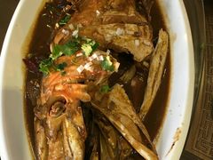 红烧扒皮鱼-滨海小渔村·海肠捞饭·鲅鱼水饺·特色老火鱼丸汤(华田店)