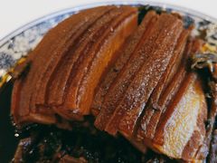 -巢香扣肉馆