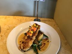 -Fish Hopper