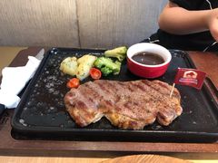 -必胜客(WOW中心城店)