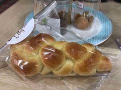 -爱丽优甜ellyelly