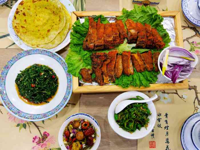 金叶子餐饮-"来中卫旅游,去了腾格里沙漠,之前青旅老板.