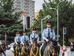 -大连人民广场