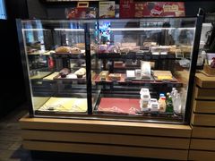 面包甜点陈列柜-星巴克(北京长安商场店)