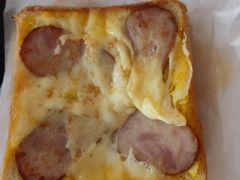 乳酪熏鸡云朵汤种吐司-肯德基(黎阳映像店)