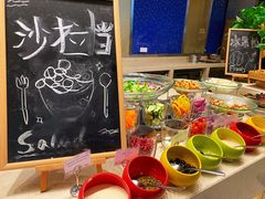 -亚龙湾希尔顿自助餐厅·海鲜·烧烤·沙滩BBQ·现场乐队