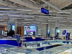 -优购镜仓(黄岛吾悦店)