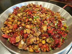 歌乐山辣子鸡-渝新·干锅鸭头·川菜(总店)