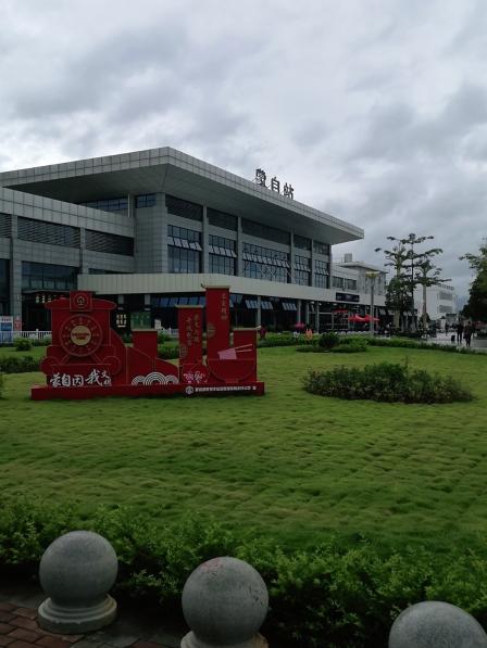 蒙自站-"以后会经常路过这里!从这里去昆明还是挺方."-大众点评移动版