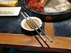-周周有辣火锅馆(玖耀里店)