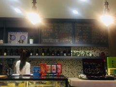 -那美(华莱坞店)