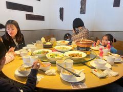 -关东小磨东北菜(上海长风大悦城店)