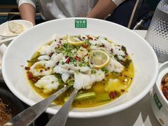 -绿草地·湘菜(悦方ID mall店)