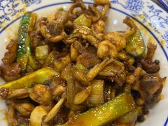 -江城燕子大排档(江汉路步行街店)