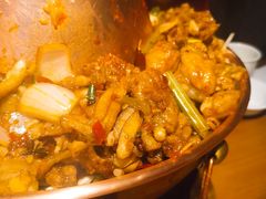 铜炉芋儿蛙-炉小二铜锅牛蛙•川湘菜(三里屯店)