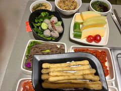 -海底捞火锅(杭州萧山宝龙广场店)