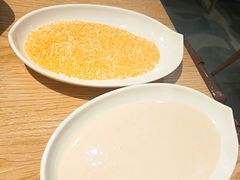 面粉糊和面包糠-老板不给炸自助炸串(中央大街总店)