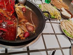 -贰回巷火锅馆(钟楼店)