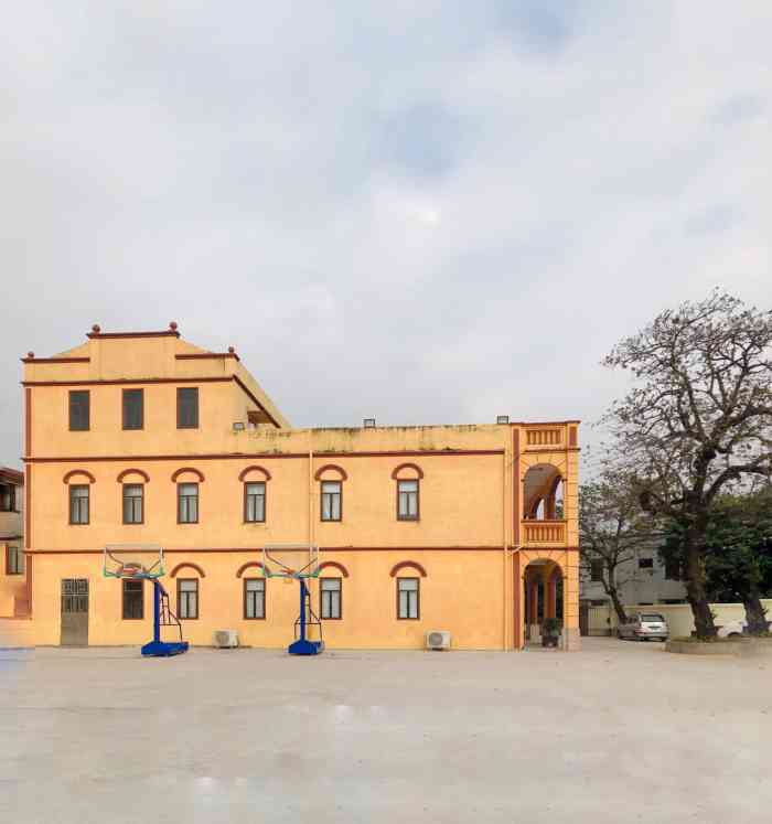 桥头村综合性文化服务中心-"桥头村属于中山市三乡镇的一个自然小乡村