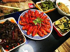 -特色酱椒鱼私房菜(黄鹤楼店)