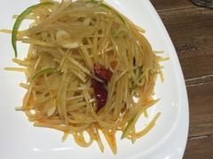 -清真·玛丽亚新疆菜主题餐厅(浙江中路店)